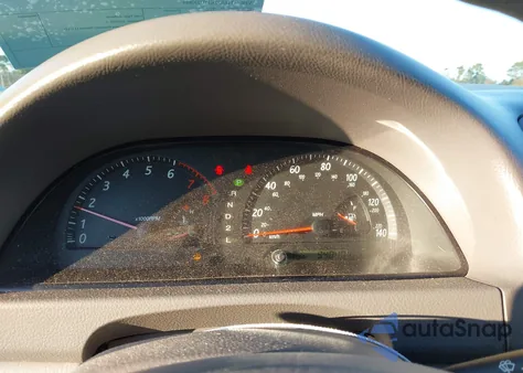 2003 Toyota Camry Le from USA, damaged, VIN 4T1BE32K13U230889